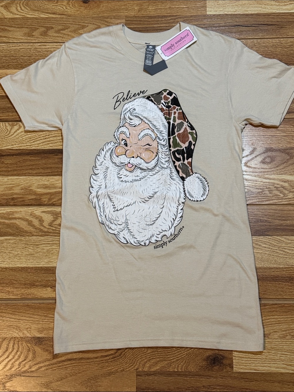 Simply Southern Beige Tee with White Santa and Camo Hat